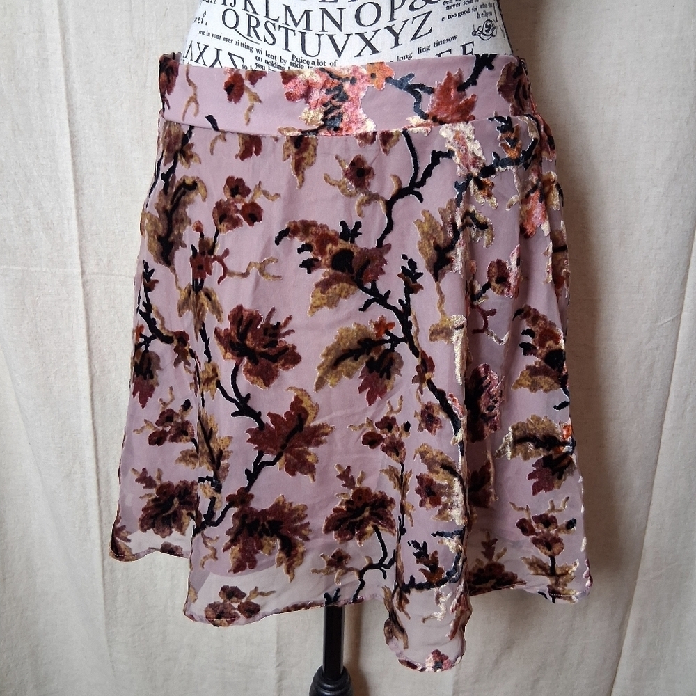 Urban Outfitters Medium Skirt - Picture 1 of 7
